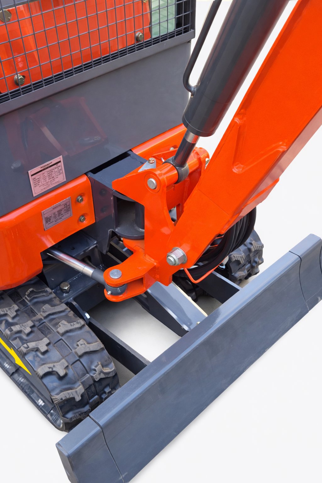 QW13 – 1,3 Tonnen Minibagger Bild 11